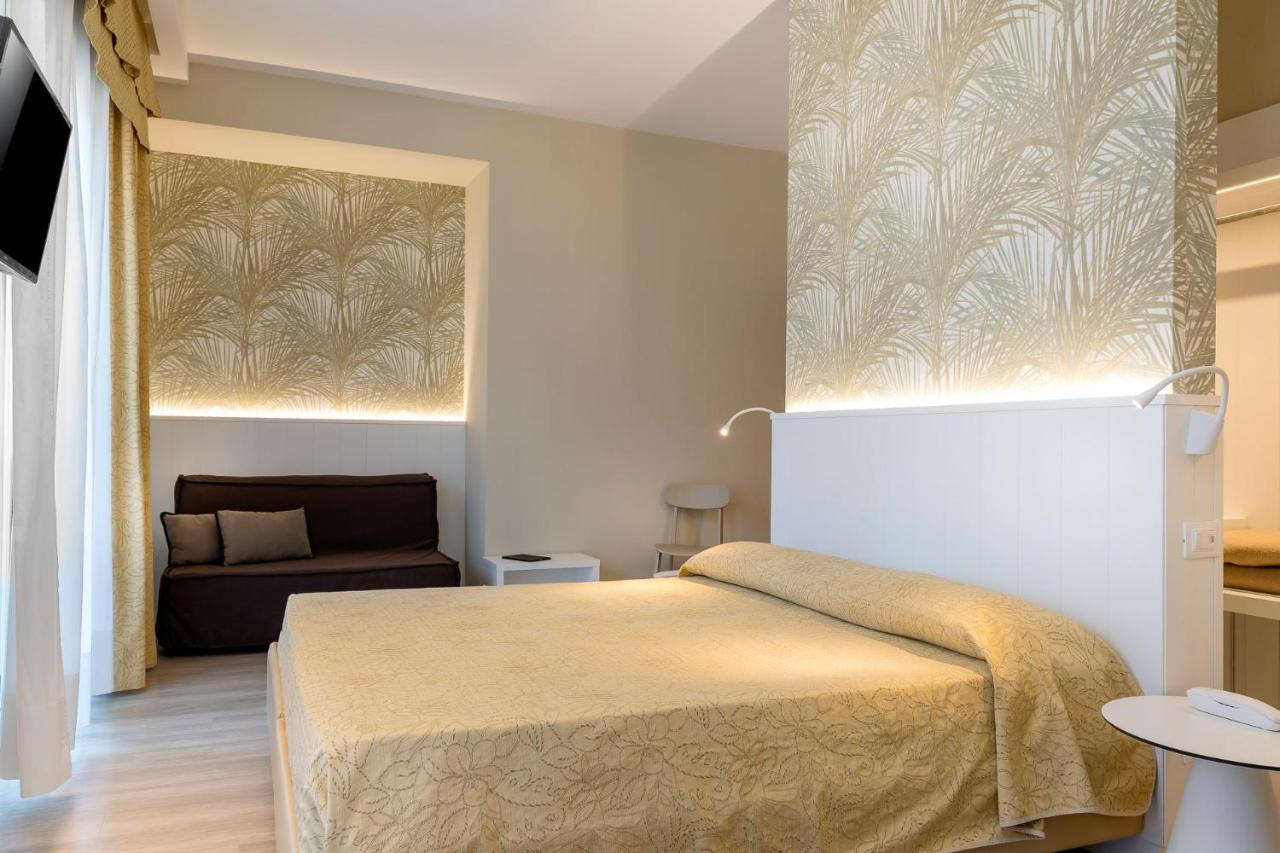 Hotel Astor Rimini Luaran gambar
