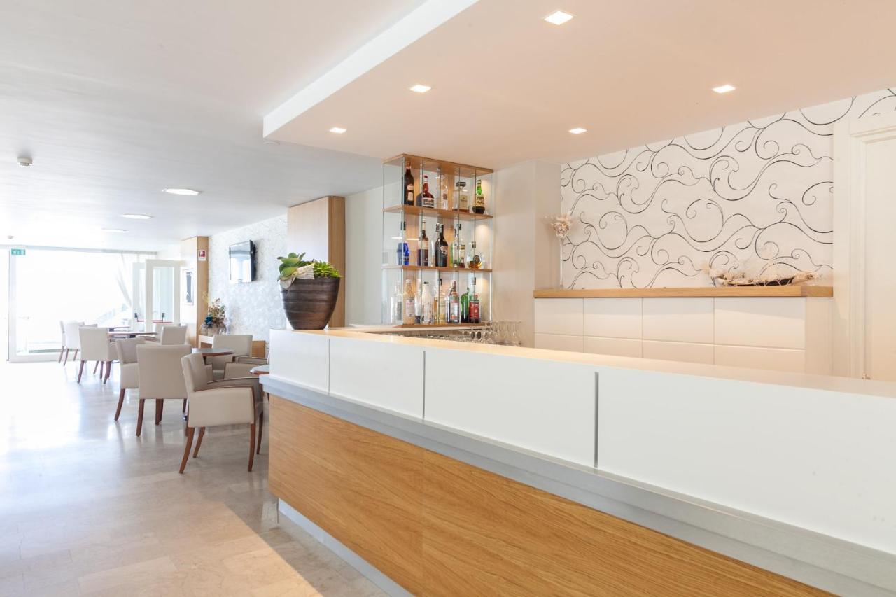 Hotel Astor Rimini Luaran gambar